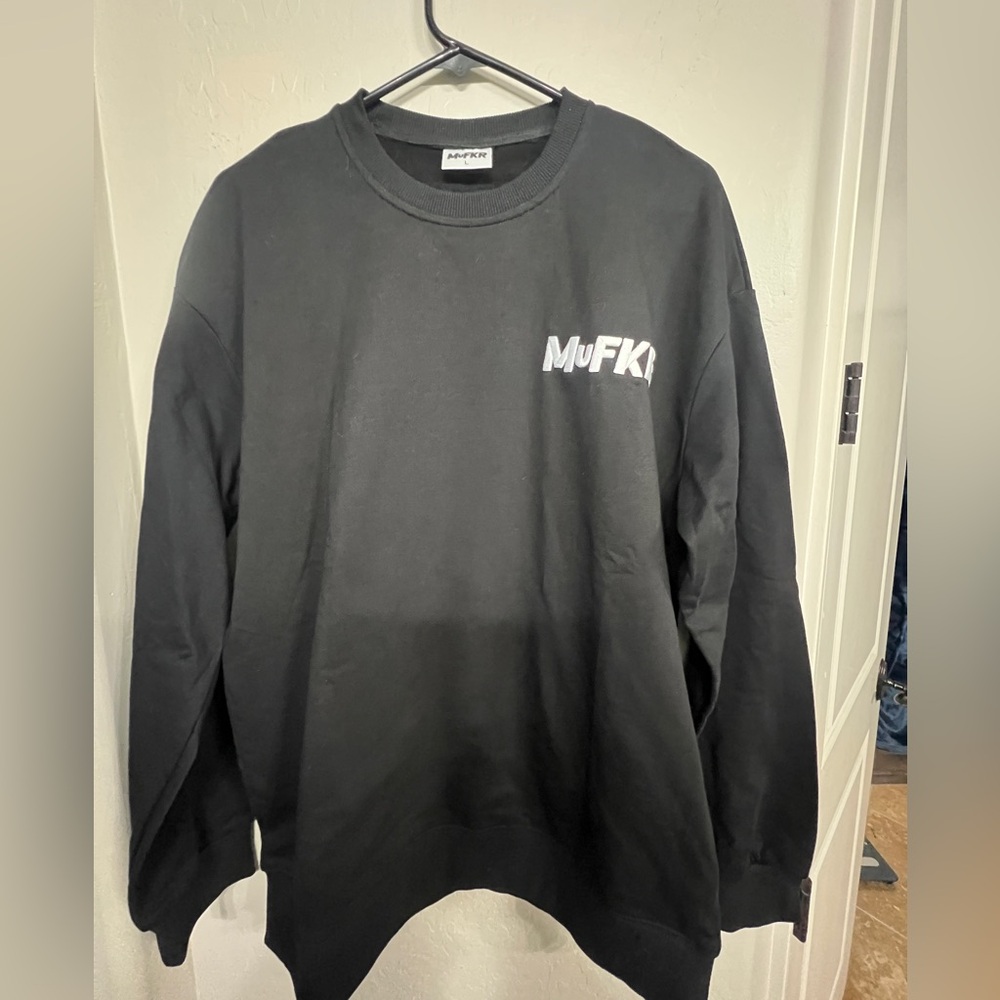 MuFKR crew neck lightweight sweatshirt